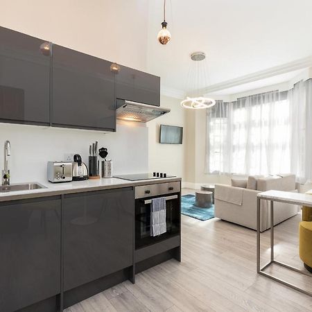 Air Conditioned Apt High St Kensington London Exterior photo