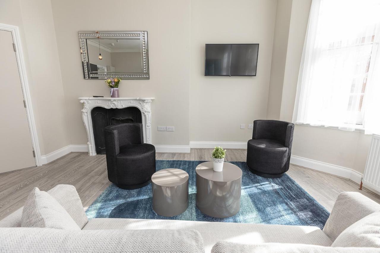 Air Conditioned Apt High St Kensington London Exterior photo