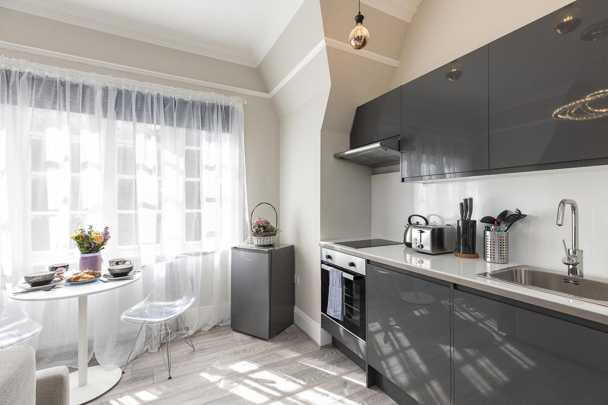 Air Conditioned Apt High St Kensington London Exterior photo